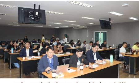 📢 คณบดีคณะครุศาสตร์ มหาวิทยาลัยนครพนม  พร้อมคณะผู้บริหารร่วมอบรมเชิงปฏิบัติการจัดทำแผนปฏิบัติการโครงการอนุรักษ์พันธุกรรมพืชอันเนื่องมาจากพระราชดำริ (อพ.สธ.)